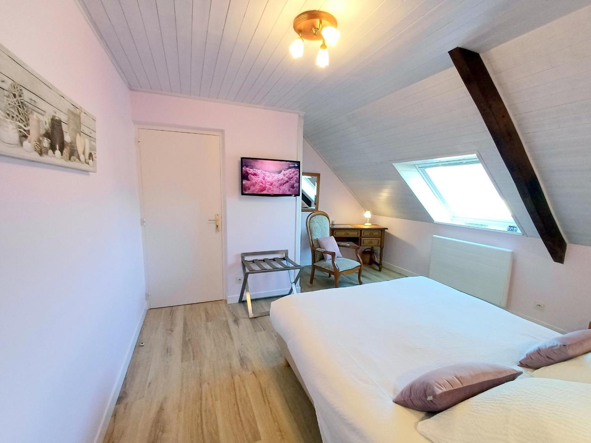 Au Calme A 10Mn Des Baies De Douarnenez Et Audierne Avec Cuisine A Disposition Mahalon Kültér fotó