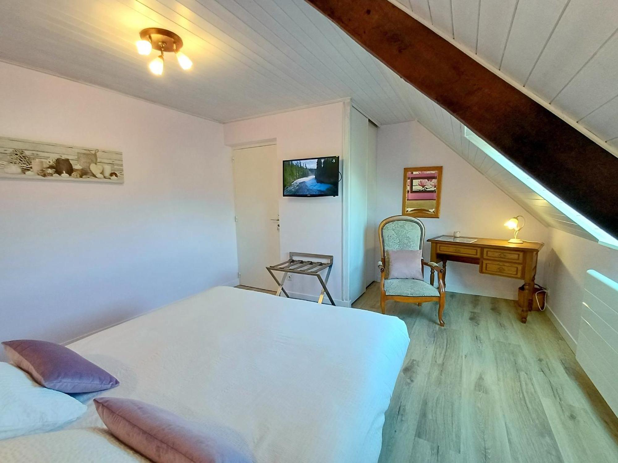 Au Calme A 10Mn Des Baies De Douarnenez Et Audierne Avec Cuisine A Disposition Mahalon Kültér fotó